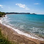 Ntoriseveline Beach House
